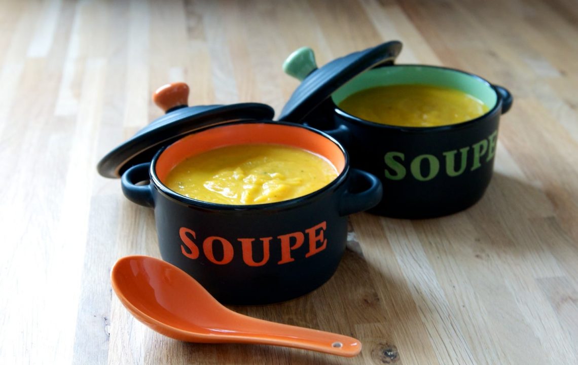 Soupe carottes, lait de coco, coriandre, sans lactose