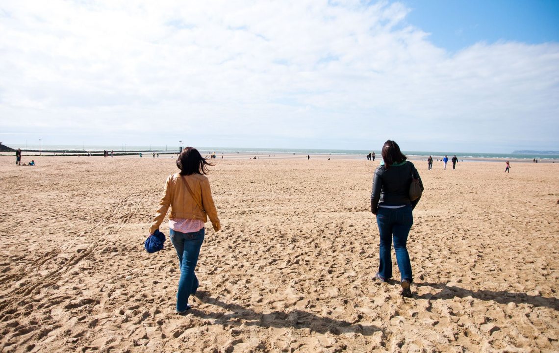 Plage de Trouville en Normandie - 22 v'la Scarlett